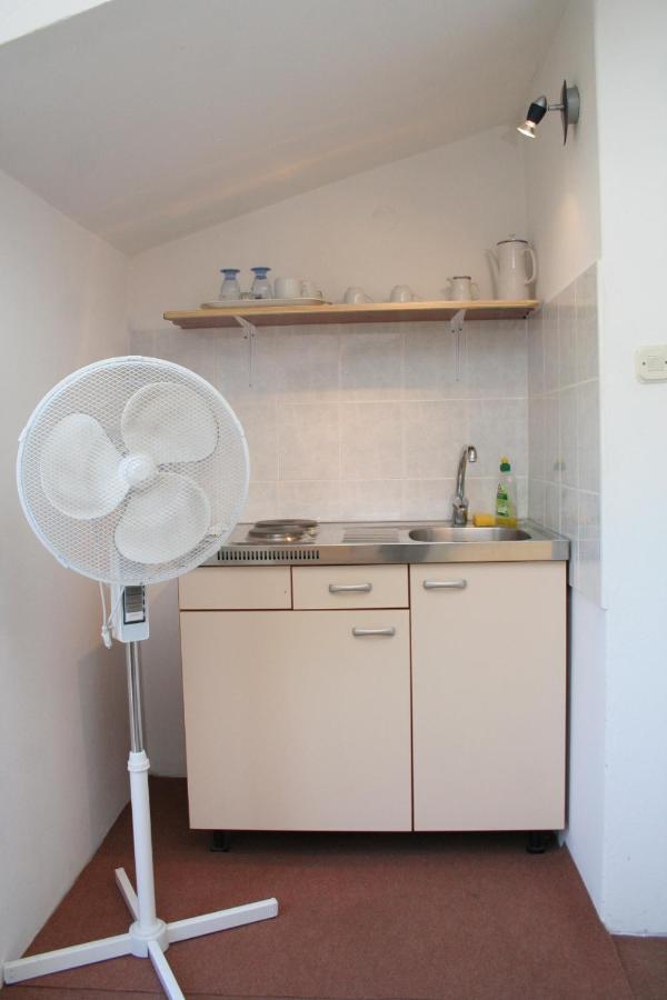 Apartments By The Sea Trpanj, Peljesac - 257 Buitenkant foto