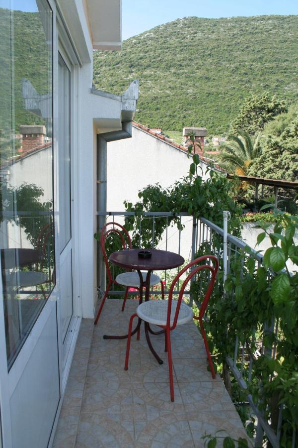 Apartments By The Sea Trpanj, Peljesac - 257 Buitenkant foto